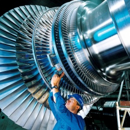 Obr. 2 Parní turbína